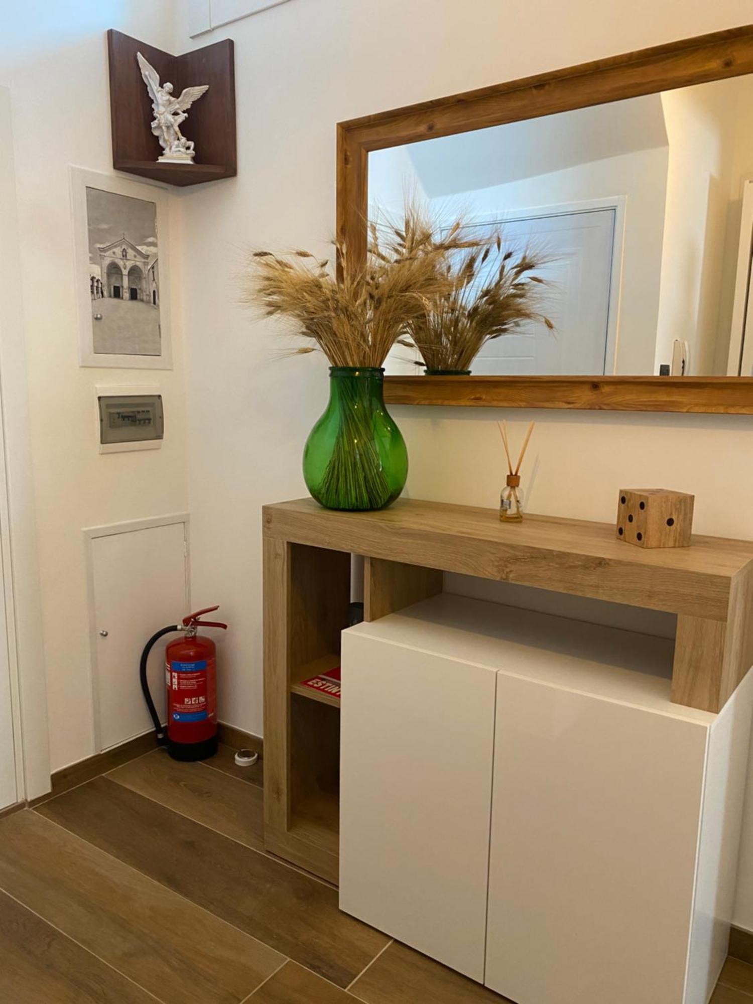 شقة House 37 Monte SantʼAngelo المظهر الخارجي الصورة